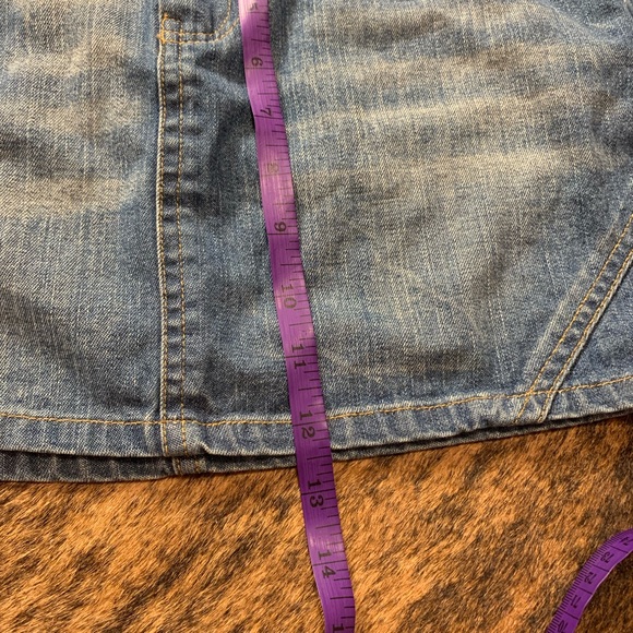 Cattlelac blues size medium denim mini skirt with small pocket - Picture 5 of 10